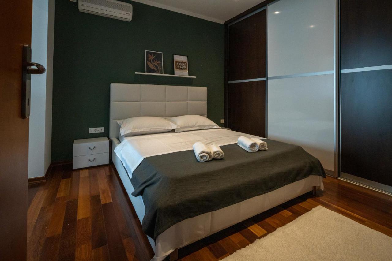 Lumaja Luxury Apartman Biograd Na Moru Exterior foto