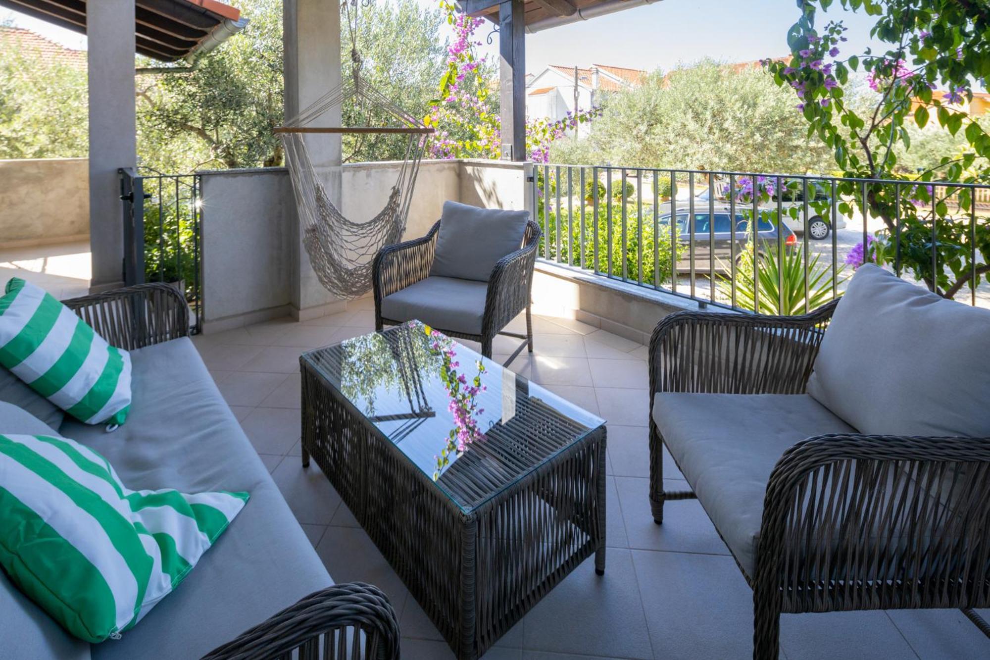 Lumaja Luxury Apartman Biograd Na Moru Exterior foto